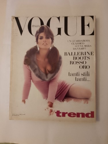 Vogue italia magazine october - italia,