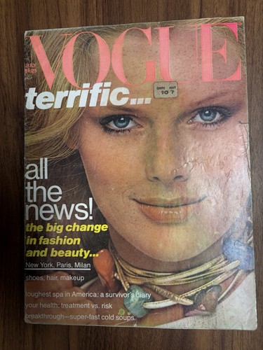Vtg vogue july 1977 patti - vtg,