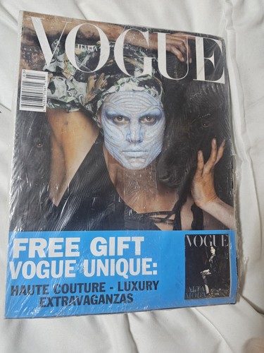 Sealed vogue italia unique - italia, &