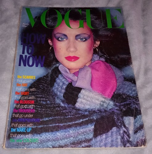 Vogue magazine august - august, 1976